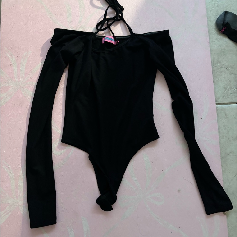 Edikted Black Long Sleeve Off-Shoulder Bodysuit